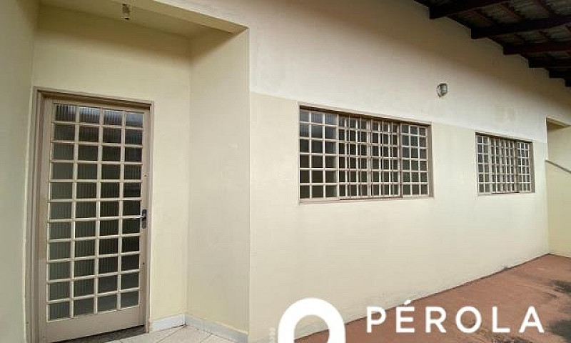 Goiânia - Casa Padrã...