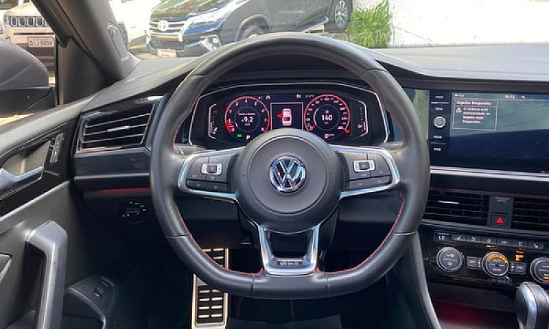 Volkswagen Jetta Gli...