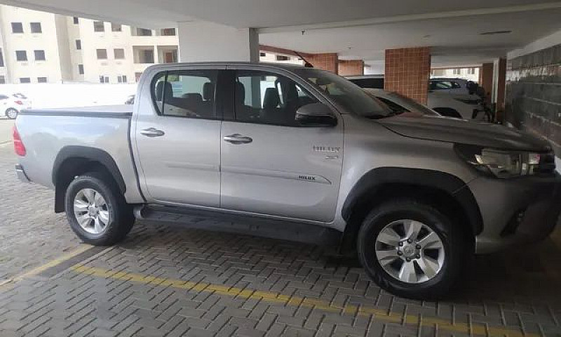 Hilux Sr Flex 2018...