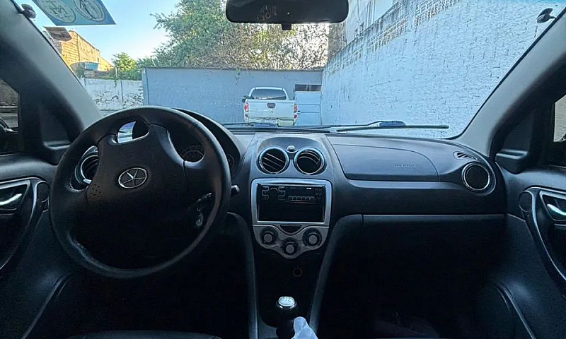 Carro Jac J3 2012...