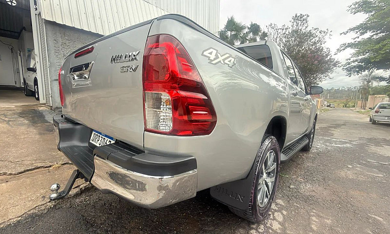 Hilux 4X2 2020/20 Fl...