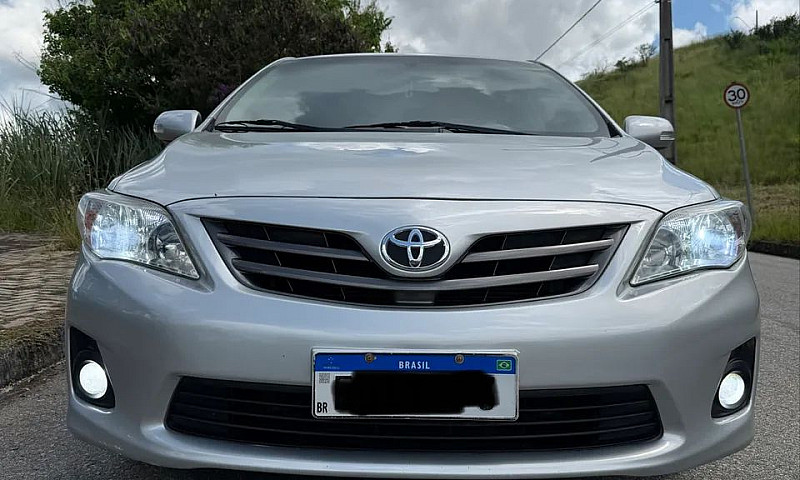 Toyota Corolla Xei 2...