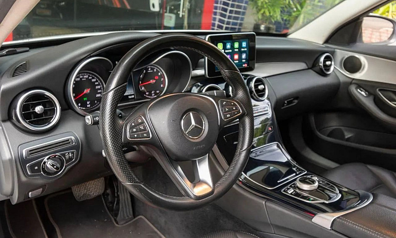 Mercedes-Benz C-180 ...