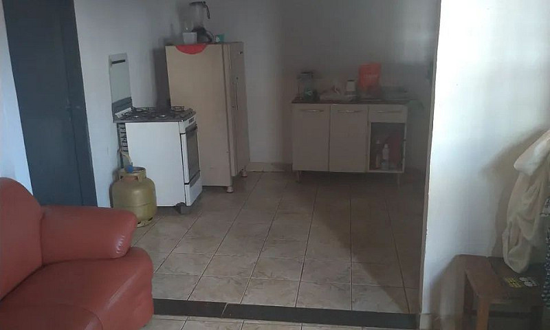 Casa 2/4 Jardim Goiá...