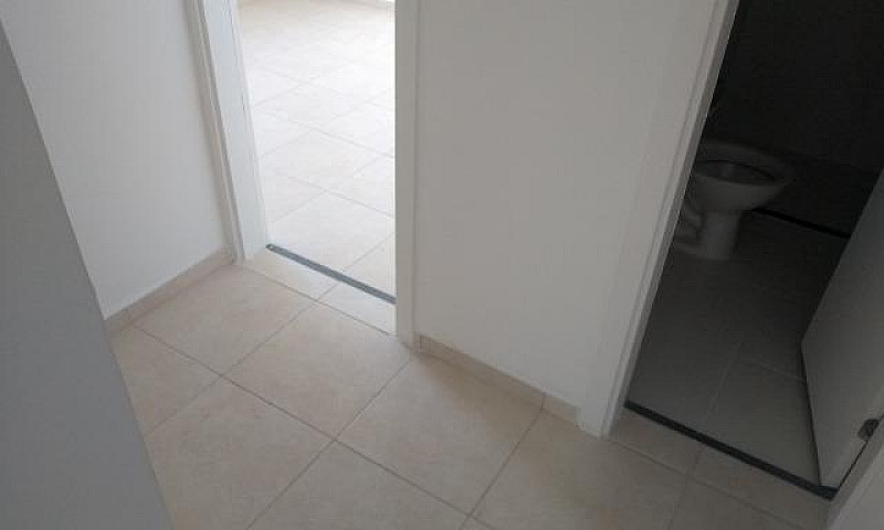 4 Quartos Sendo 1 Su...