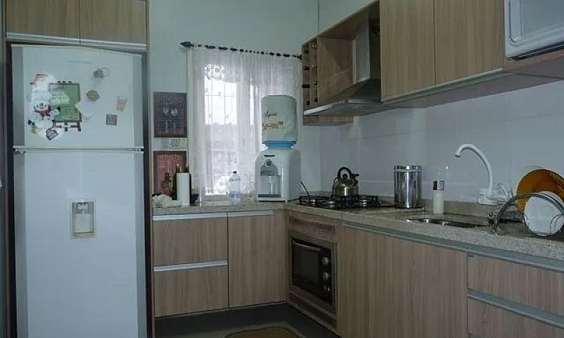 Casa 4 Dormitórios, ...