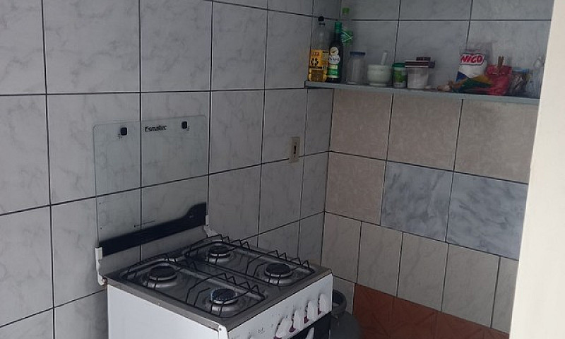 Quarto Mobiliado Pra...