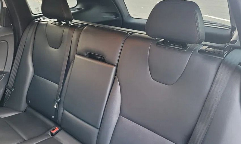 Volvo Xc60 2.4 D5 Mo...