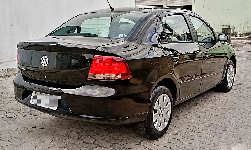 Volkswagen Voyage 1....
