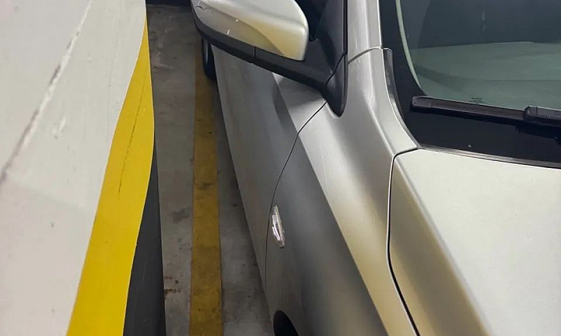Chevrolet Onix Plus ...