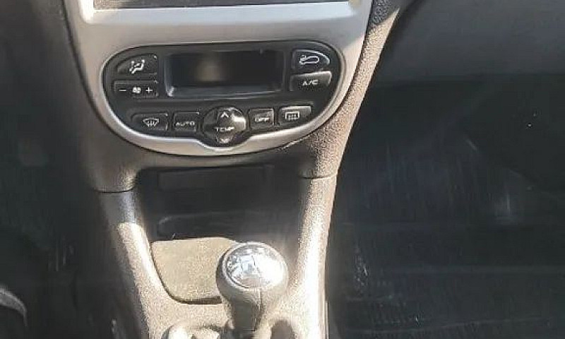 Peugeot 206 Sw Felin...