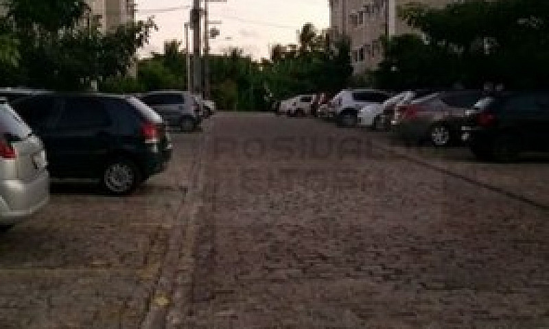 Vendo Apartamento Na...