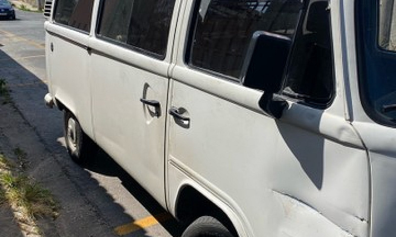Kombi 2011 Motor Fox...