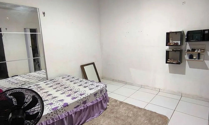 Lv* Vende-Se Casa Em...