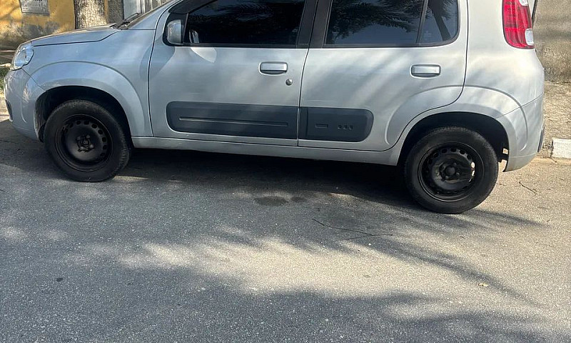 Fiat Uno Vivace Cele...