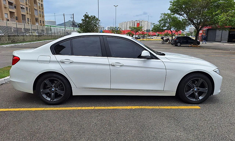 Bmw 320I Active Rari...
