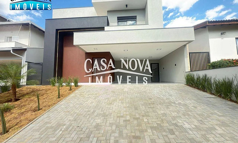 Casa Com 3 Dormitóri...