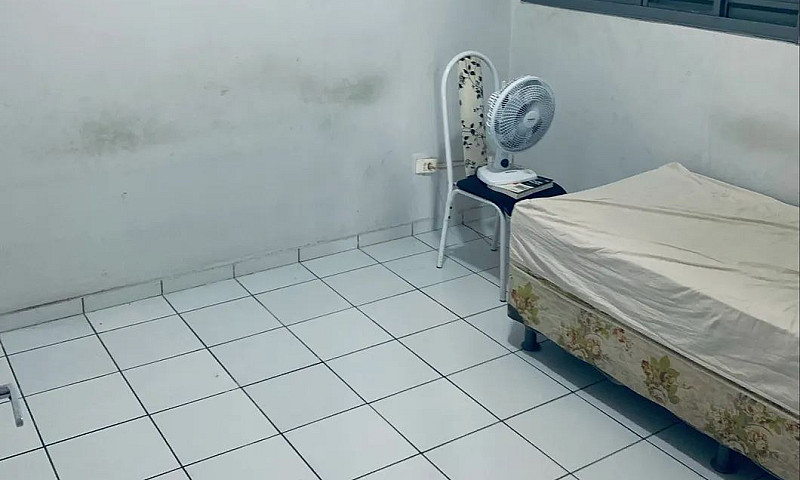 Aluguel De Quarto...