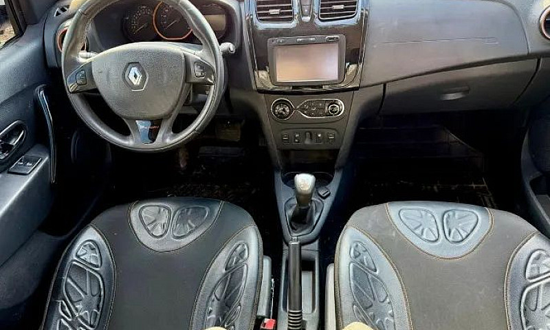 Renault Sandero Step...