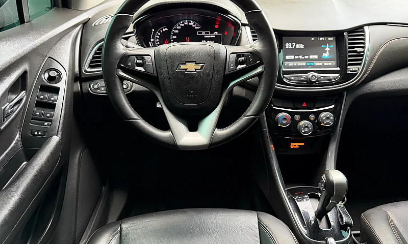 Chevrolet Tracker Lt...
