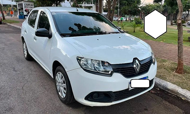Renault Logan Authen...