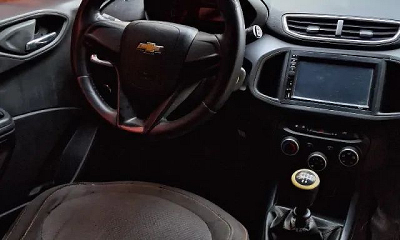 Chevrolet Onix Hatch...