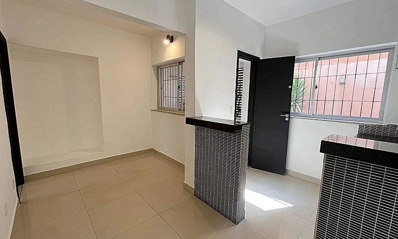 Apartamento Com Área...