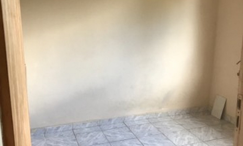 Aluga-Se Imóvel ...