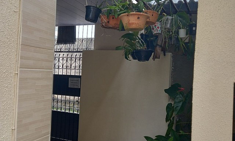Quarto Mobiliado Pra...
