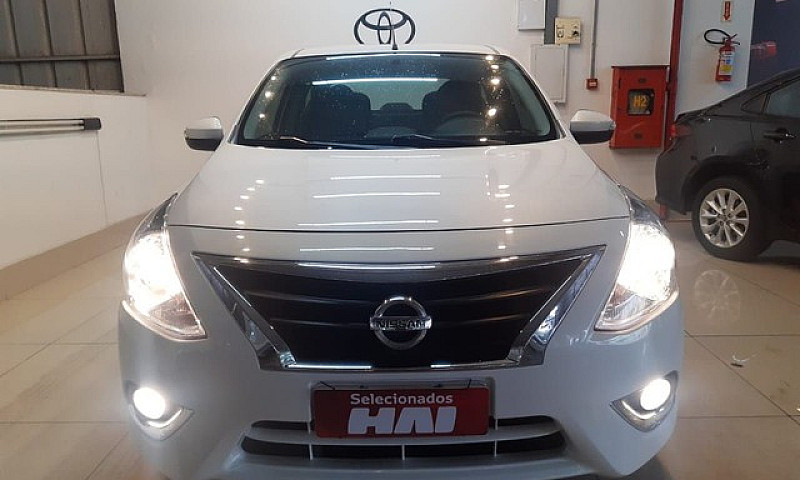 Nissan Versa 1.6 16V...