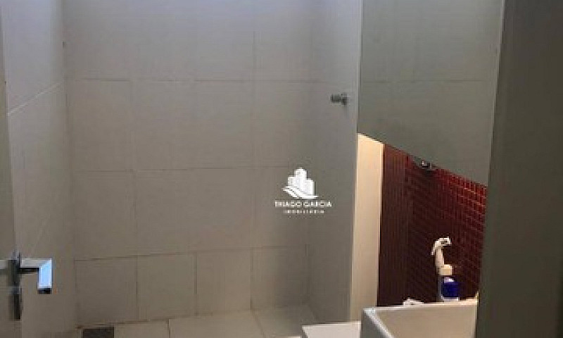 Casa Com 3 Dormitóri...