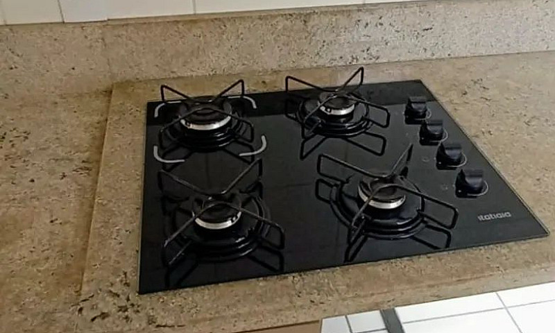 Alugo Apartamento Pr...