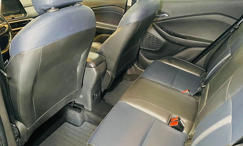 Chevrolet Tracker Pr...