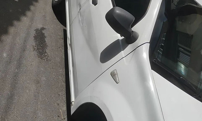 Renault Sandero Auth...