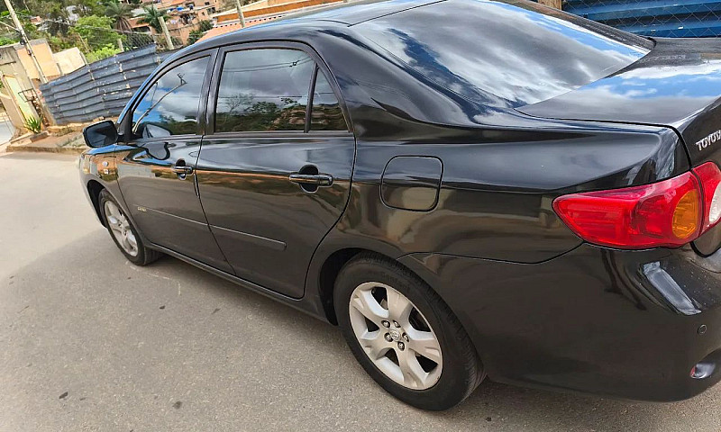 Toyota Corolla Xli 1...
