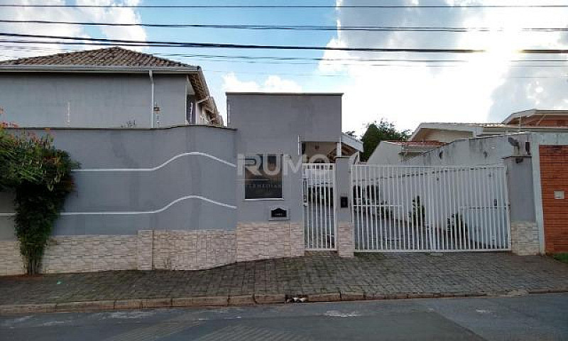 Casa A Venda No Bair...