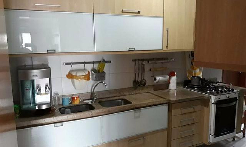 Vendo Um Apartamento...