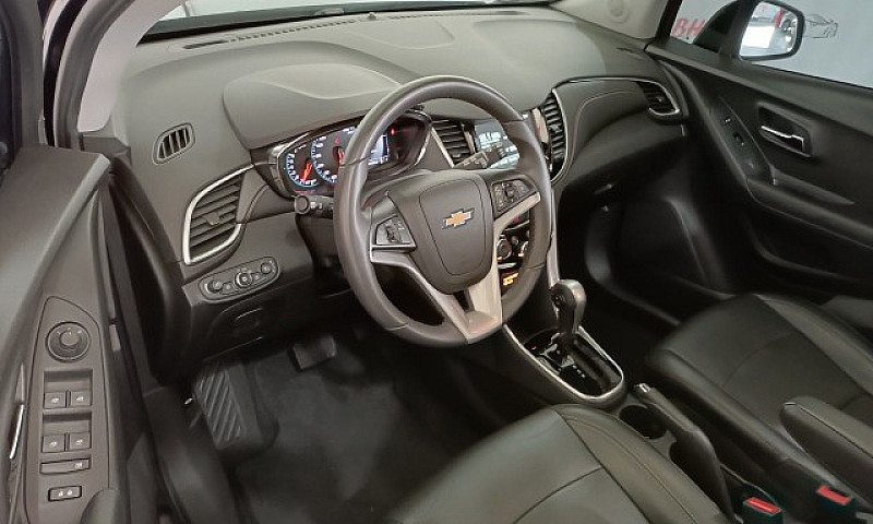 Chevrolet Tracker Pr...