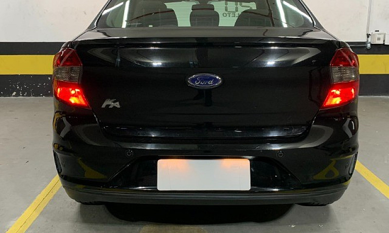 Ford Ka Sedan Se Plu...