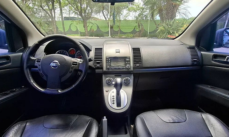 Nissan Sentra Sl 2.0...
