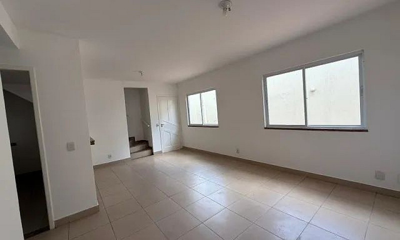 Casa Prox Estr Cacha...