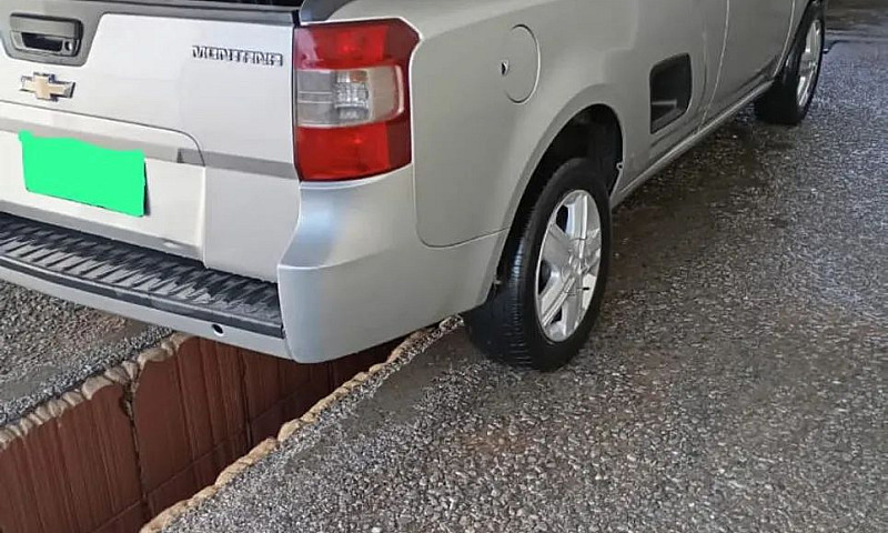 Chevrolet Montana Ls...