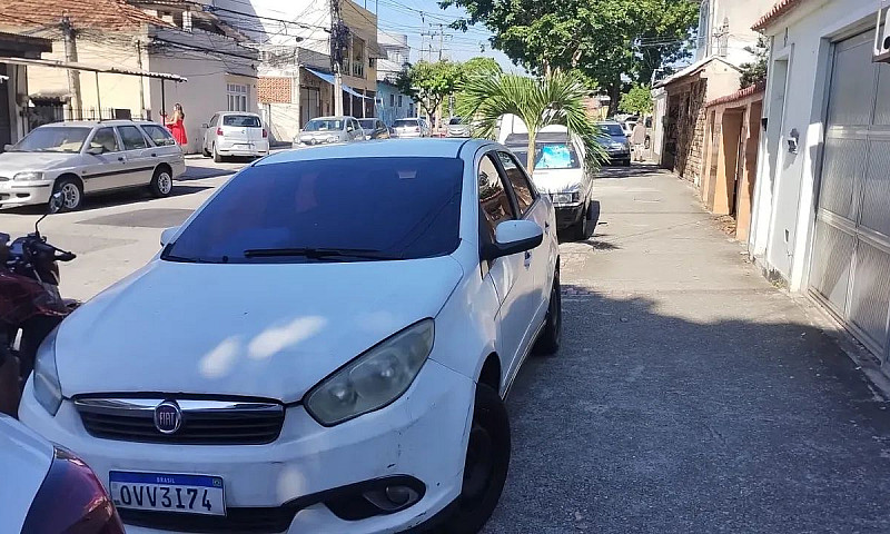 Fiat Grand Siena Att...