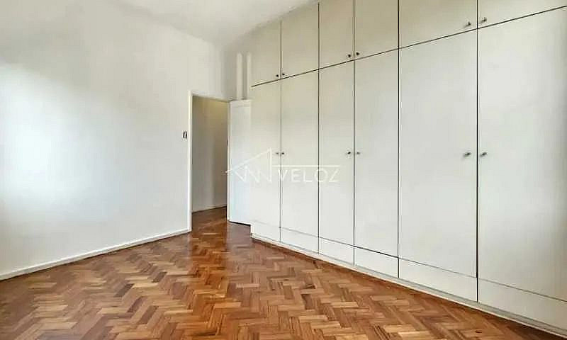 Apartamento : / Resi...