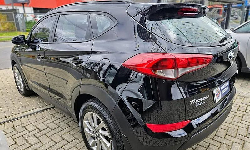 Hyundai Tucson Gls 1...