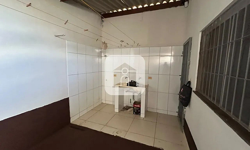 Casa Com 130M² Para ...