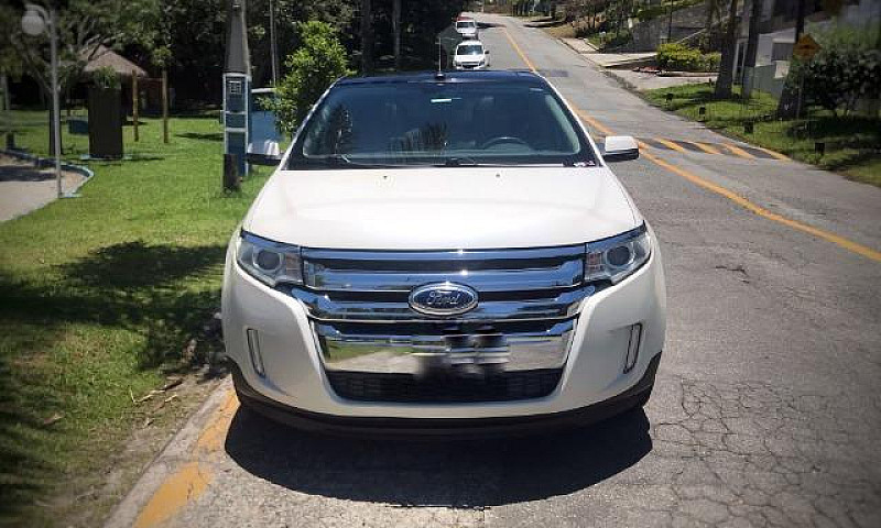 Ford Edge Awd...