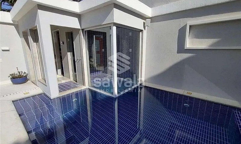 Casa À Venda Com 400...