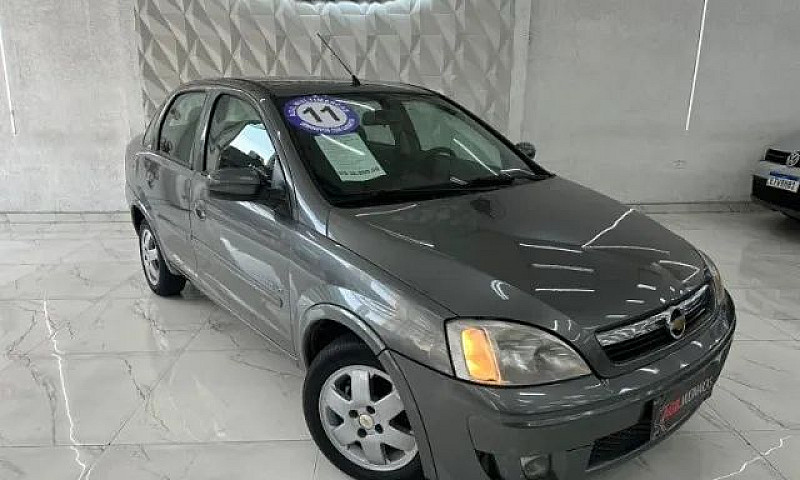 Chevrolet Corsa Sed....