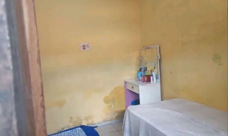 Imóvel À Venda...